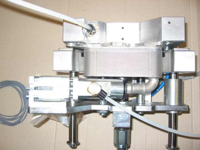 Leak Testing Fixture For Cylender head 2