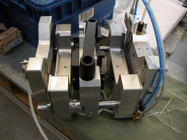 Leak Testing Fixture For Cylender head 5
